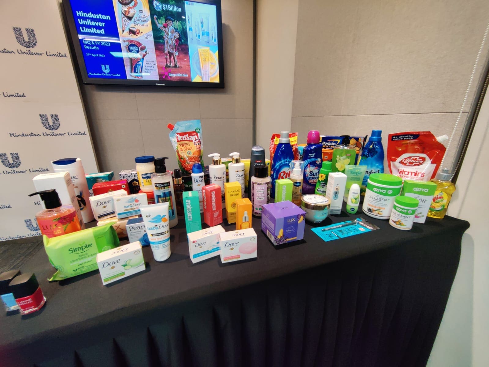 HUL Q3 Results Review - No Signs Of Volume Recovery; Downgrade To 'Reduce': Dolat Capital