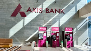 Axis Bank Declares Final Dividend; Approves Raising Rs 55,000 Crore Via Debt, Equities