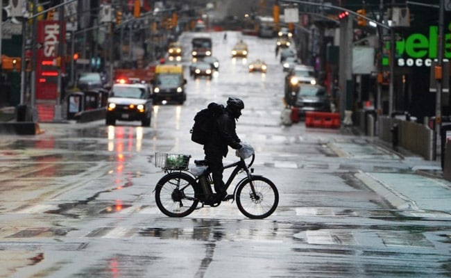 Coronavirus Shutdowns Push Car Rental Company Hertz Into Bankruptcy In US, Canada