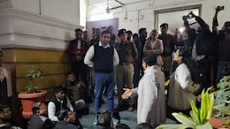अजमेर में  XEN की पिटाई के बाद समर्थन में आए कई विभागों के अधिकारी, 8 विधानसभा क्षेत्र में विकास कार्य ठप