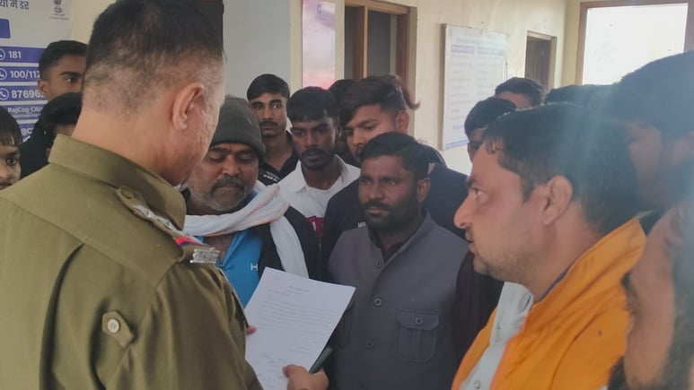 राजस्थान में बुरे फंसे सोशल मीडिया क्रिएटर्स, वायरल होने की होड़ में एक वीडियो पड़ा भारी; थाने तक पहुंचा मामला