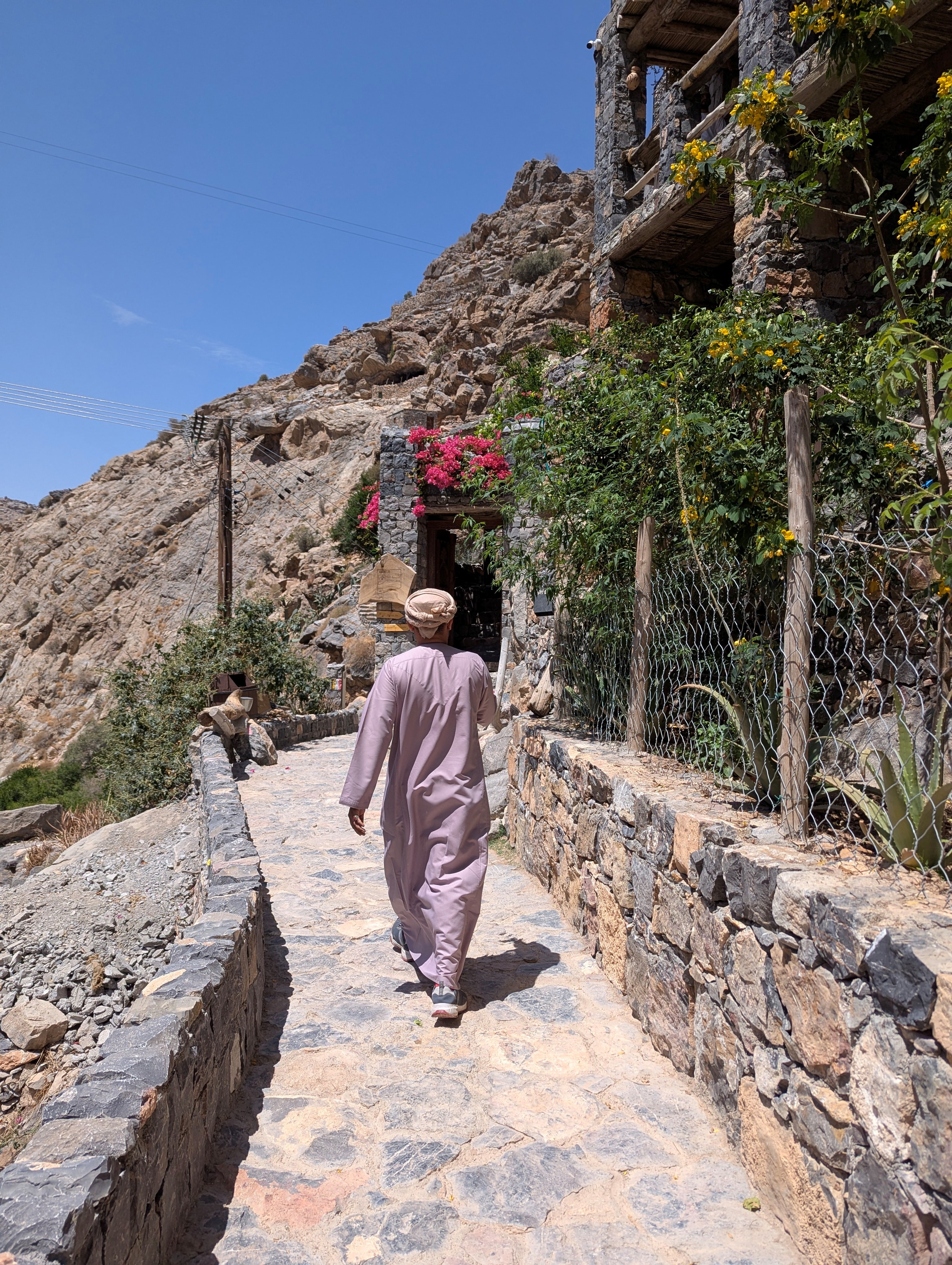 To The Suwgra. Photo: Author To The Suwgra. Photo: Author