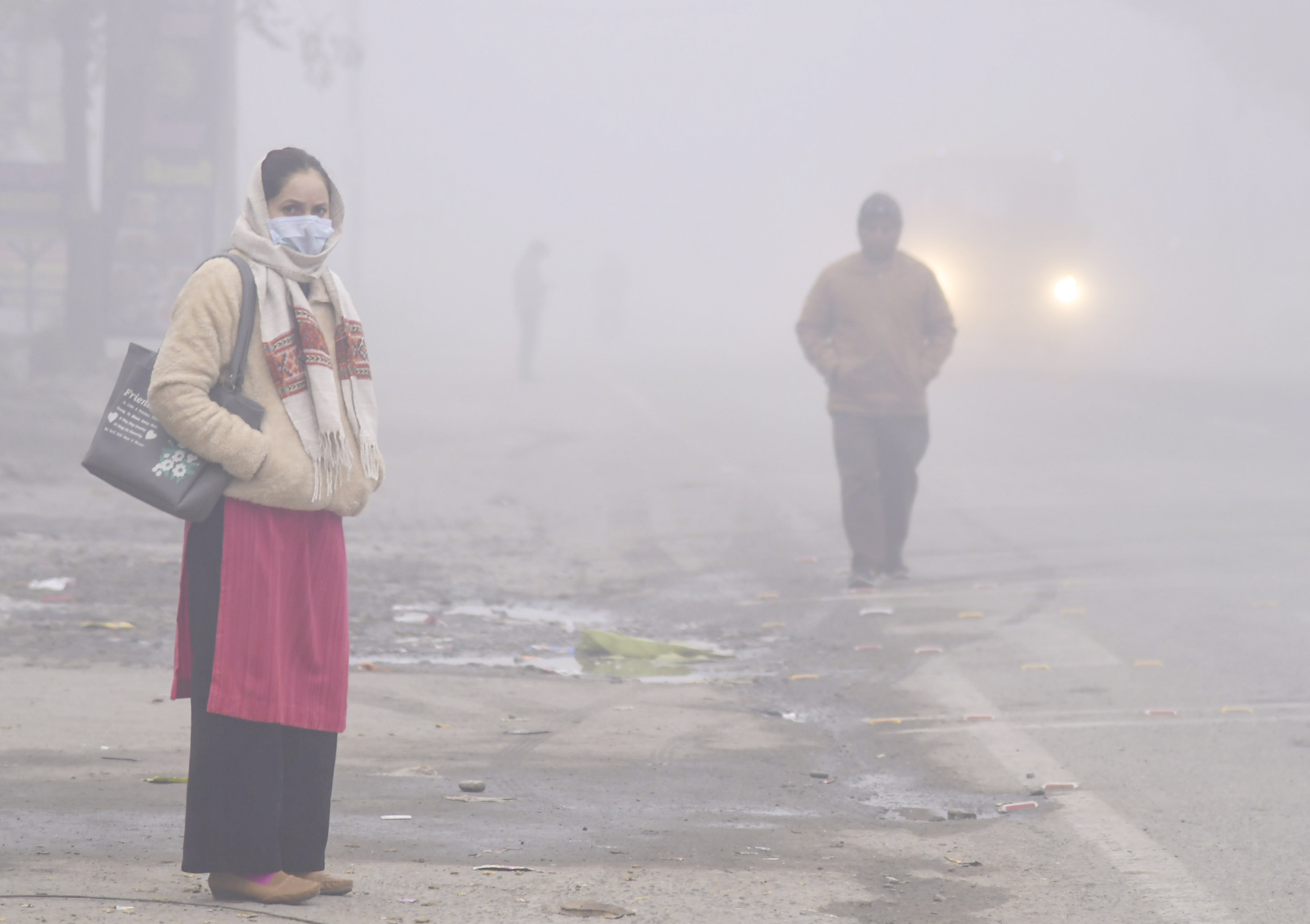 Air Pollution Exposure Linked To Structural Changes In Adolescent Brain Affecting Mood, Memory: Study
