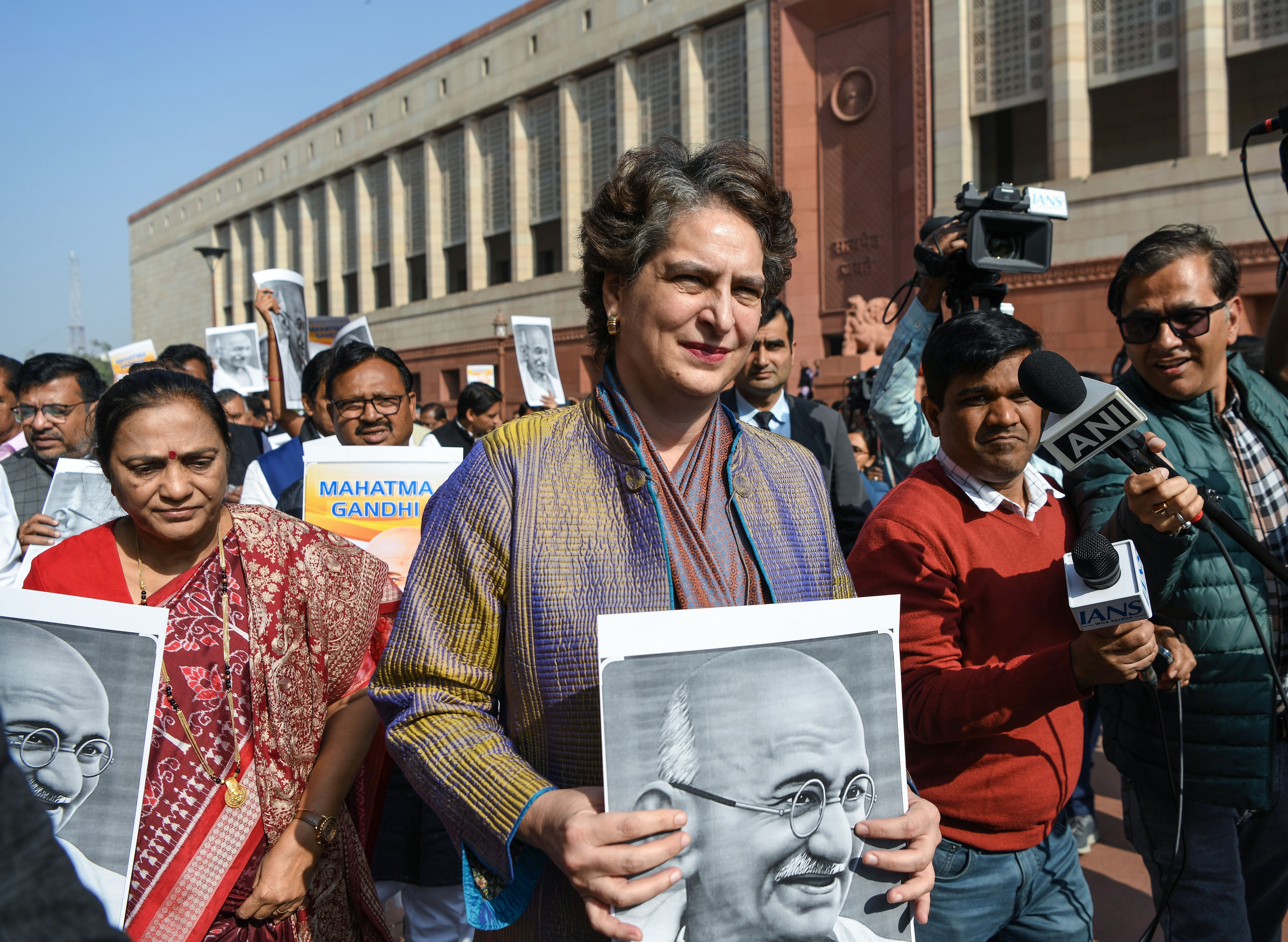 Priyanka Gandhi Leads Congress in Parliament While Rahul Gandhi Attends Event in Germany