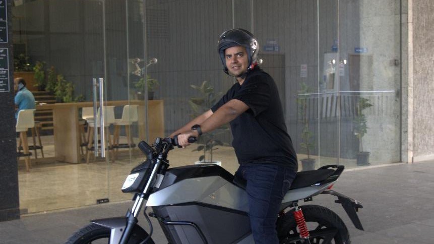 Ola Electric Shares Down 3% After Founder Bhavish Aggarwal Sells Another Lot For Rs 142 Crore