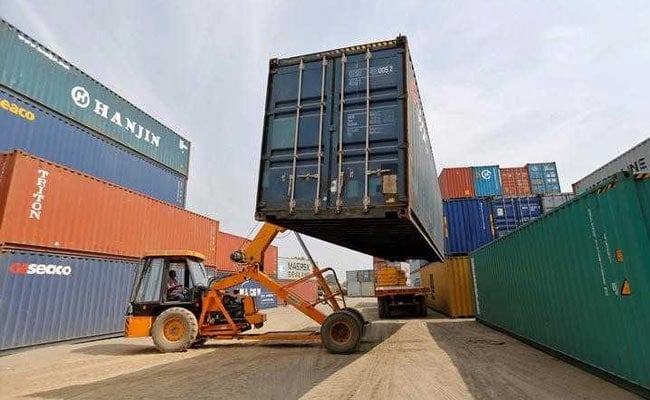 August Trade Deficit Eases From Record Levels