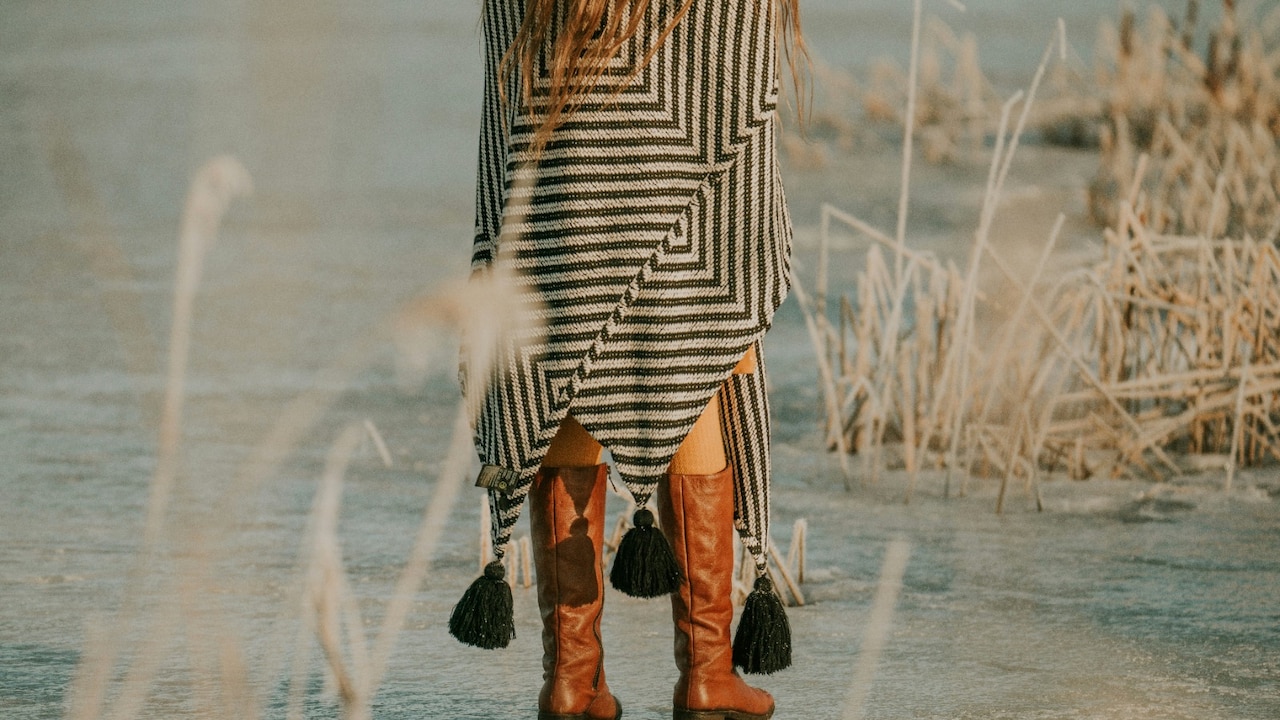 Stay Warm In Winter Skirts: Top Fabrics and Layering Hacks