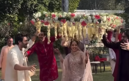 Kartik Aaryan's Sister Walks Down The Aisle To Her Brother's Hit Song <i>Tera Yaar Hoon Main</i>. Watch