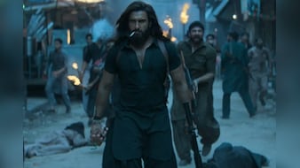 Box Office: Ranveer's 'Unstopabble' Dhurandhar Enters Rs 100 Crore Club