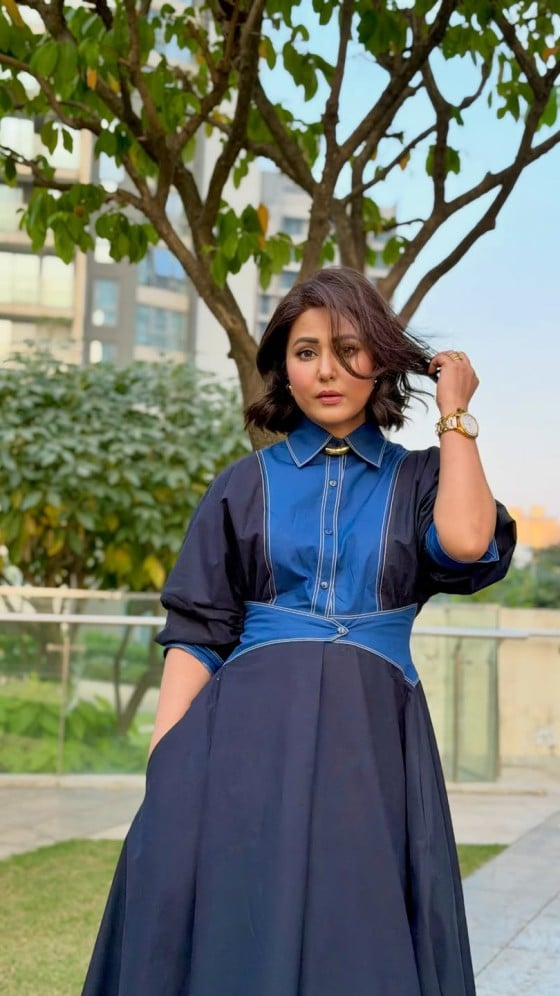 hina khan denim dress Hina Khan Nails the Denim Over Denim Trend with Sass, See Her Latest PICS