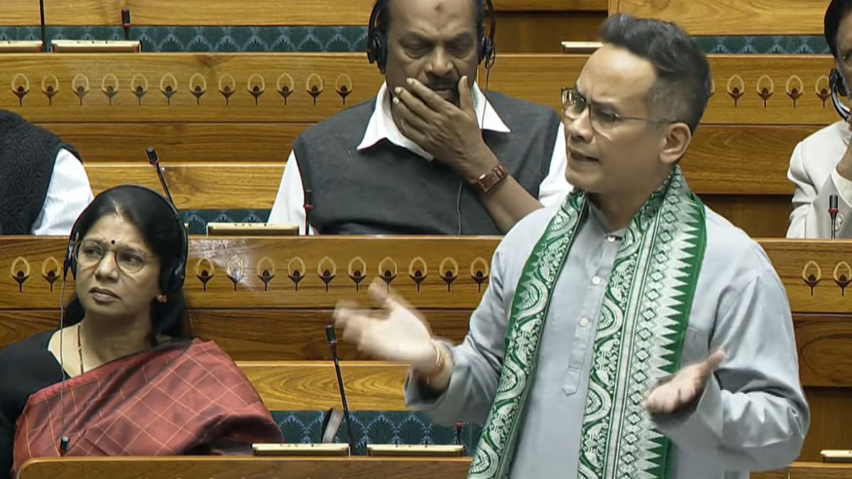 LIVE:  '1942 में आपके पूर्वज कहां थे?' पीएम मोदी के भाषण के बाद गौरव गोगोई का सवाल