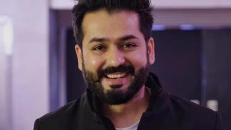 धुरंधर के डायरेक्टर ने इन्हें दिया सफलता और बंपर कमाई का क्रेडिट, फिल्म से दूर-दूर तक नहीं है कनेक्शन