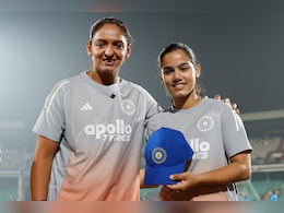 पिता ज्योतिषि, बेटी ने टीम इंडिया में बनाई जगह, जानिए कौन हैं वैष्णवी शर्मा जिन्हें मिला डेब्यू कैंप