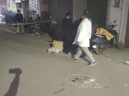 दिल्ली: वेलकम इलाके में युवक की चाकू मारकर हत्या, चौकी से 20 कदम की दूरी पर वारदात