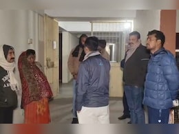 बिहार में एसिड अटैक! दो बदमाशों ने ब्यूटी पार्लर संचालिका पर फेंका तेजाब, चेहरा गंभीर रूप से झुलसा