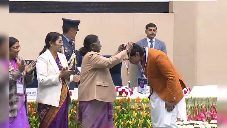 वैभव सूर्यवंशी को राष्ट्रीय बाल पुरस्कार के साथ क्या-क्या मिला? जानें कितना मिलता है पैसा