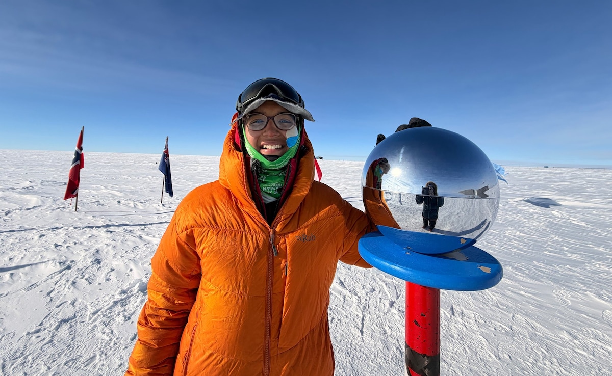 18-Year-Old Skis To South Pole In -30 Degrees Celsius, Sets National Record