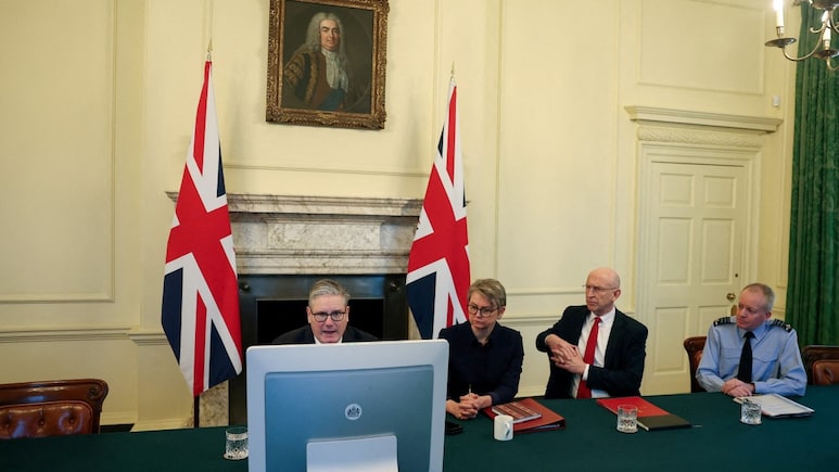 UK Defence Chief Says "Whole Nation" Must Be Ready To Fight Amid Russia Threat