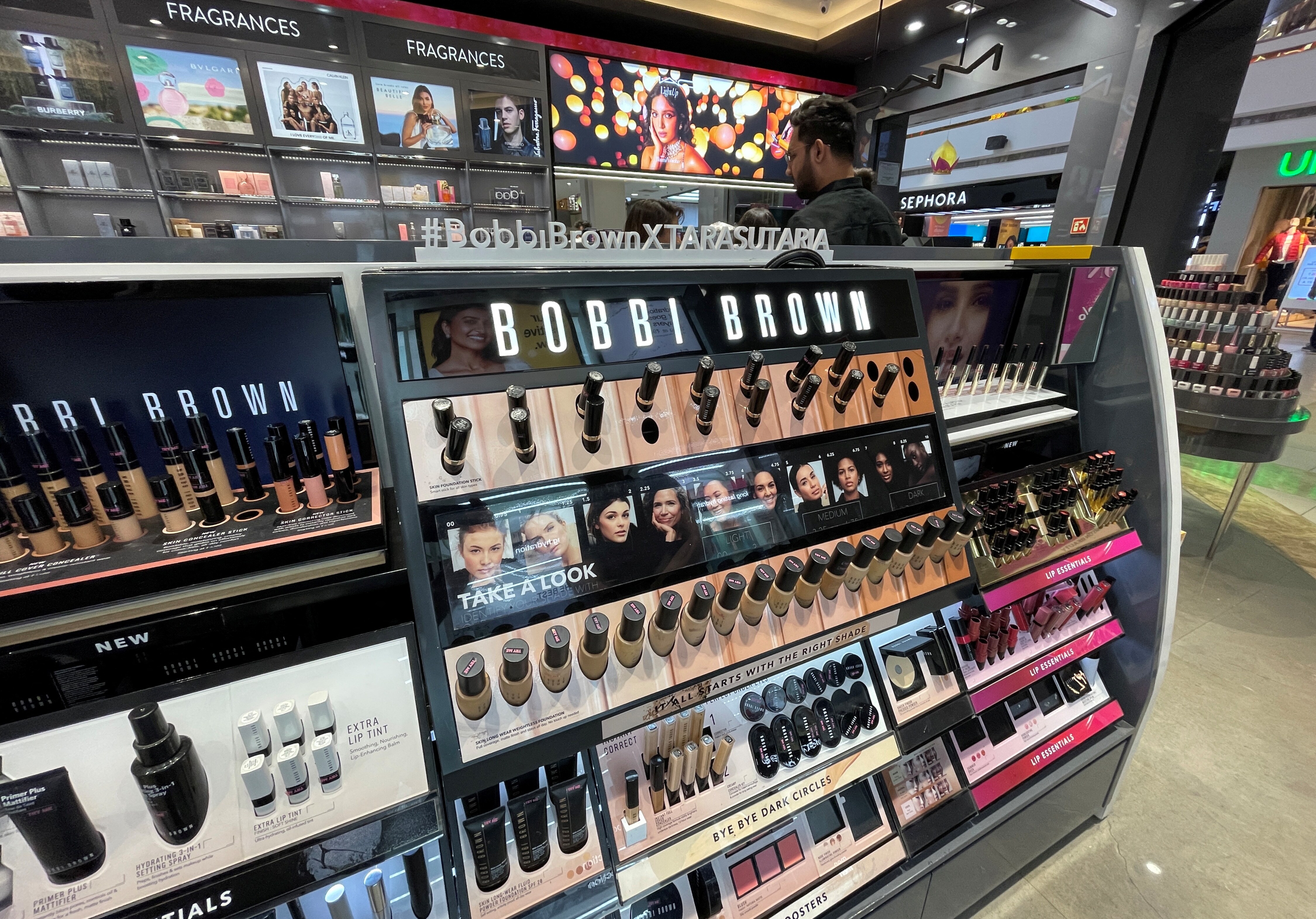 Tata To Launch 20 'Beauty Tech' Stores, In Talks With Foreign Brands