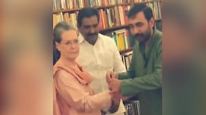 Kerala Minister Shares Sabarimala Gold Theft Accused's Images With Sonia Gandhi
