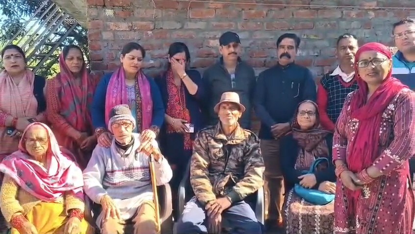 Miraculous Reunion: Ex-Soldier Returns Home After 15 Years Missing Thanks to Viral Social Media Video