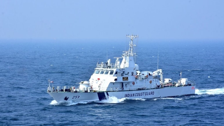 इंडियन कोस्ट गार्ड को नया हथियार, 'अमूल्य' को पाकर और अनमोल हो गया तटरक्षक बल