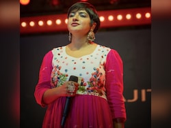 Singer Harassed While Performing 'Jago Maa'. What Is The Song All About?