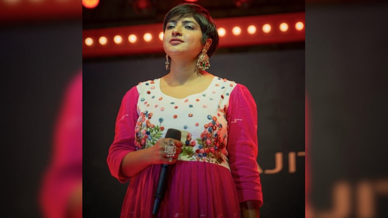 Singer Harassed While Performing 'Jago Maa'. What Is The Song All About?