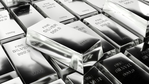 Silver Prices Crash: चांदीत 'ब्लॅक मंडे', तासाभरात 21,500 रुपयांची घट, सराफा बाजारात नक्की काय झालं?