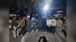 पत्नी के शक से टूट गया पत&zwj;ि! 4 बच्चों संग गोई नदी के पुल से कूदने वाला था, मसीहा बनकर आए राहगीर