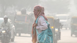 दिल्‍ली-NCR में लागू हो गया  ग्रैप-3, वर्क फ्राम होम और स्‍कूल बंद को लेकर हो सकता है फैसला