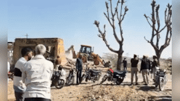 झुंझुनूं: NGT के निर्देश पर काटली नदी से 14 अवैध अतिक्रमण ध्वस्त, बना मलबे का पहाड़