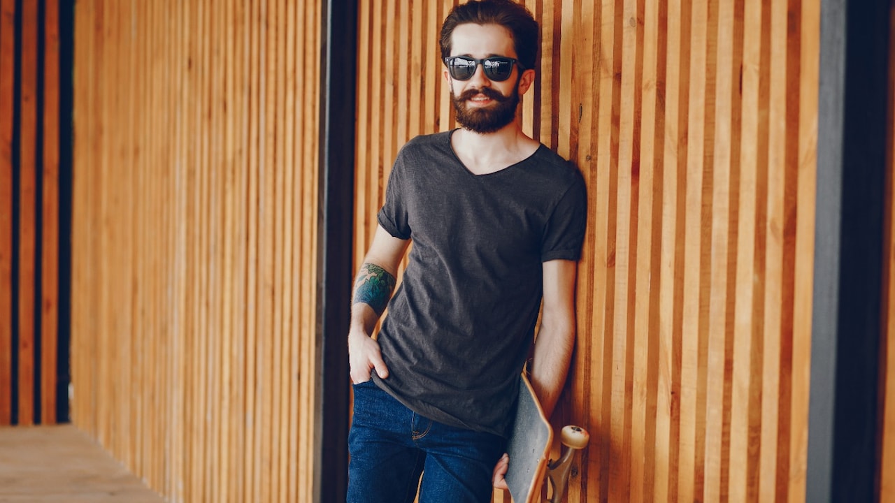 7 Best College T-Shirts for Men That Wont Shrink or Fade