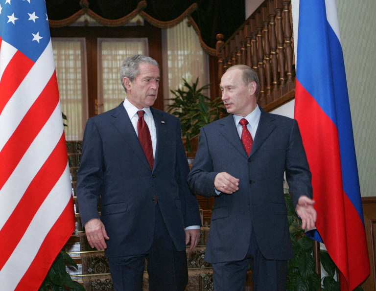 "Just A Junta With Nukes": When Putin, Bush Shared "Nervous" Fears Over Pakistan