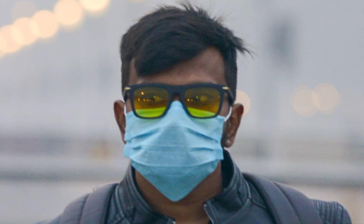 दिल्ली की हवा में पाया गया स्टैफिलोकोकी नाम का सुपरबग, जानिए कितना खतरनाक है ये और कैसे बचें