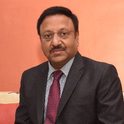 EC Reviews Poll Preparedness In Maharashtra, Directs Action Against Fake News
