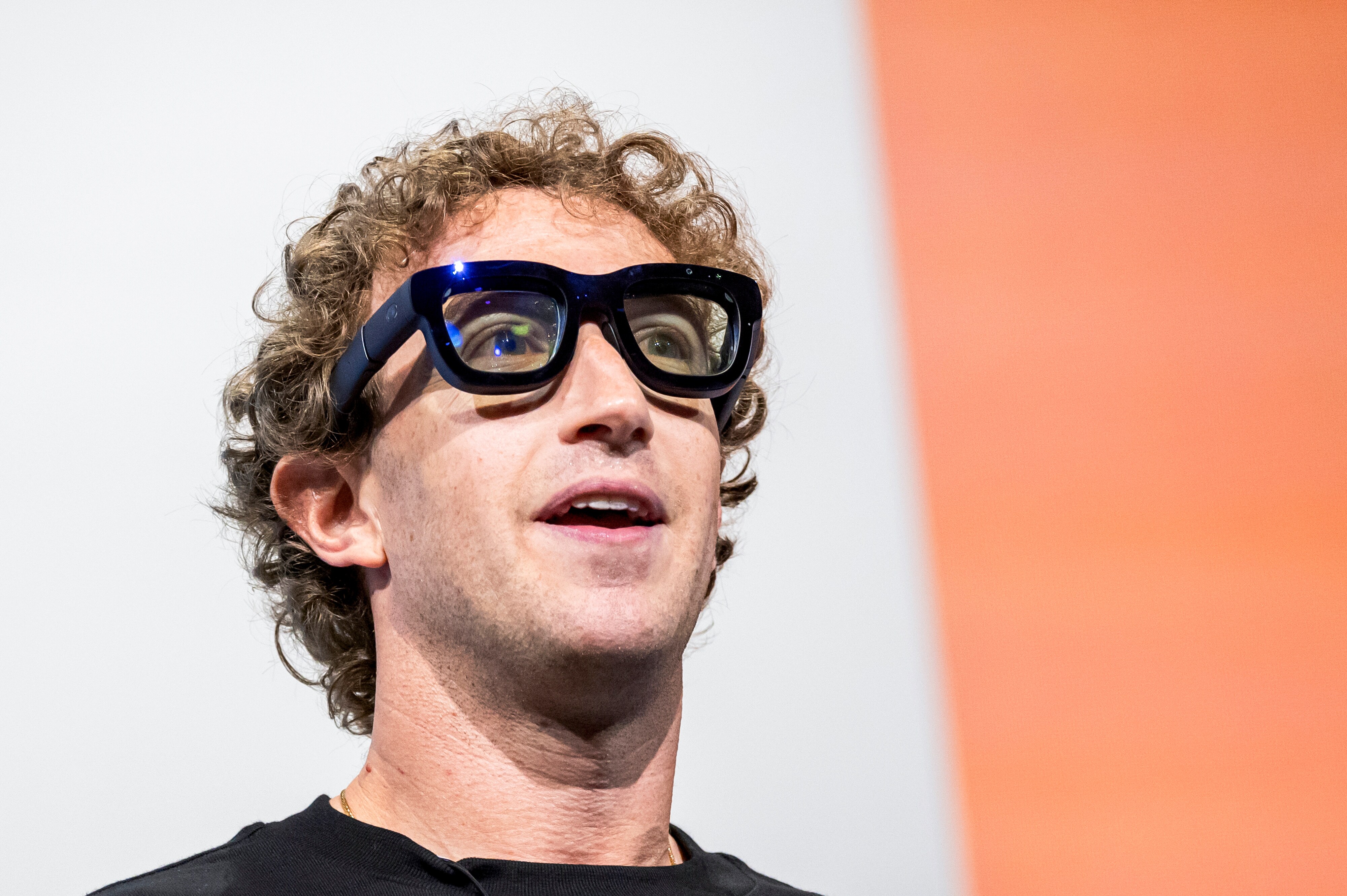 Mark Zuckerberg Passes Jeff Bezos To Become World&rsquo;s Second-Richest Person