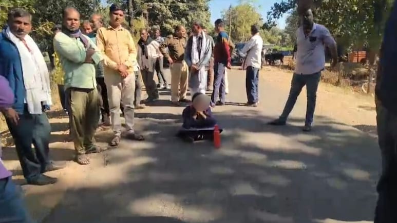 No Van To Pick Her Up, Schoolgirl Blocks Road In Protest For 3 Hours