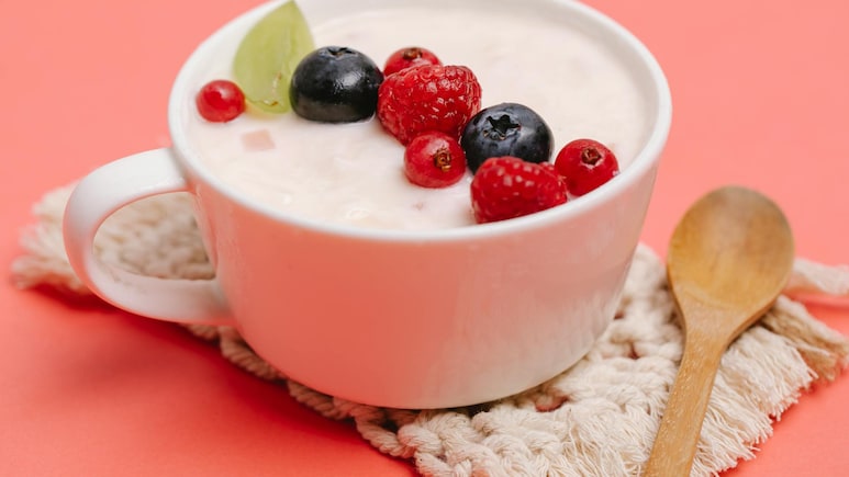 5 Benefits Of Consuming Curd Or Dahi For Gas Relief