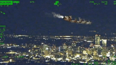 "Santa Claus सचमुच आसमान में उड़ रहे"... कनाडा पुलिस ने VIDEO शेयर कर अनोखे अंदाज में क्रिसमस विश किया