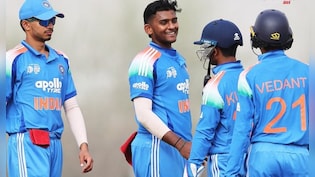 India vs Pakistan LIVE Score, U19 Asia Cup 2025 Final: पाकिस्तान ने भारत को दिया 348 रनों का टारगेट, समीर मिन्हास ने बनाए 172 रन