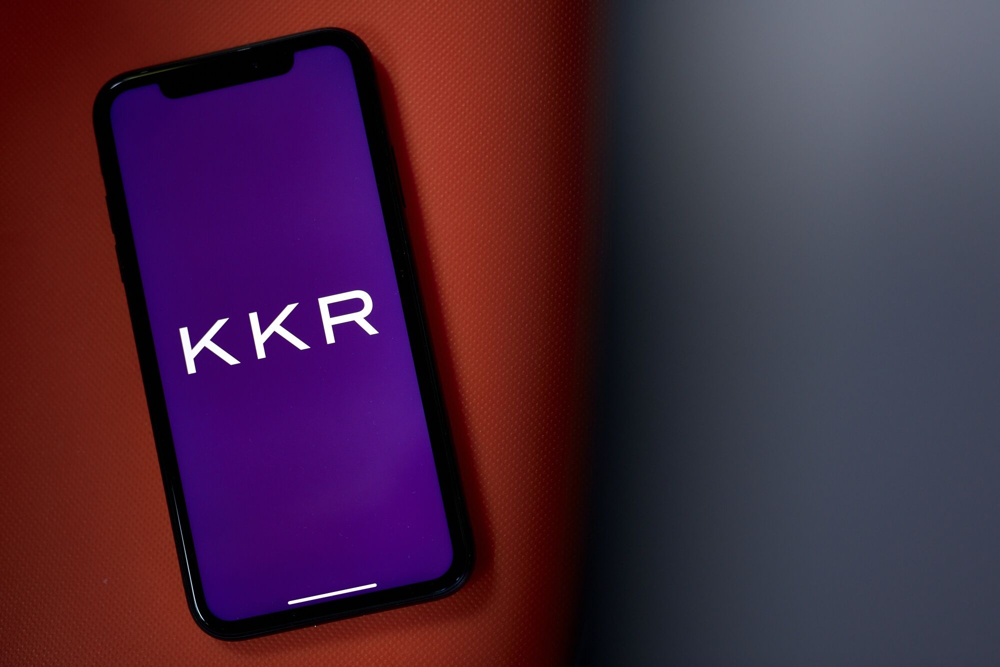 KKR Targets $1 Trillion of Assets Under Management in Five Years