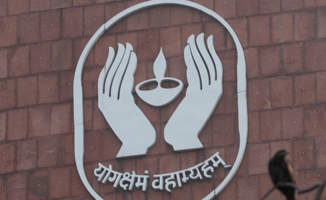 LIC Shares Sink To New All-Time Low; Valuation Slips Below Rs 5 Lakh Crore