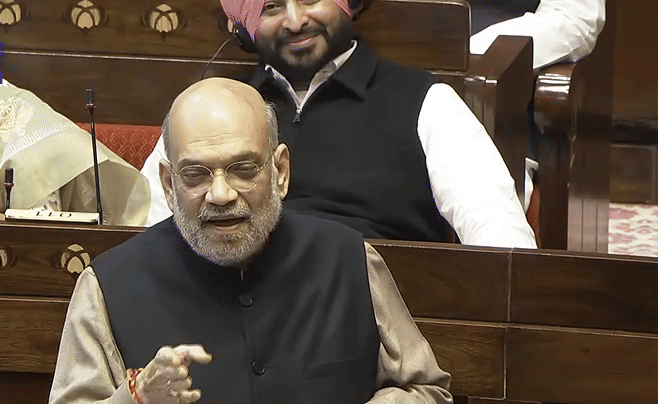 वंदे मातरम के टुकड़े, तुष्टिकरण और आपातकाल... राज्यसभा में कांग्रेस पर बरसे अमित शाह, जानें भाषण की 10 बड़ी बातें