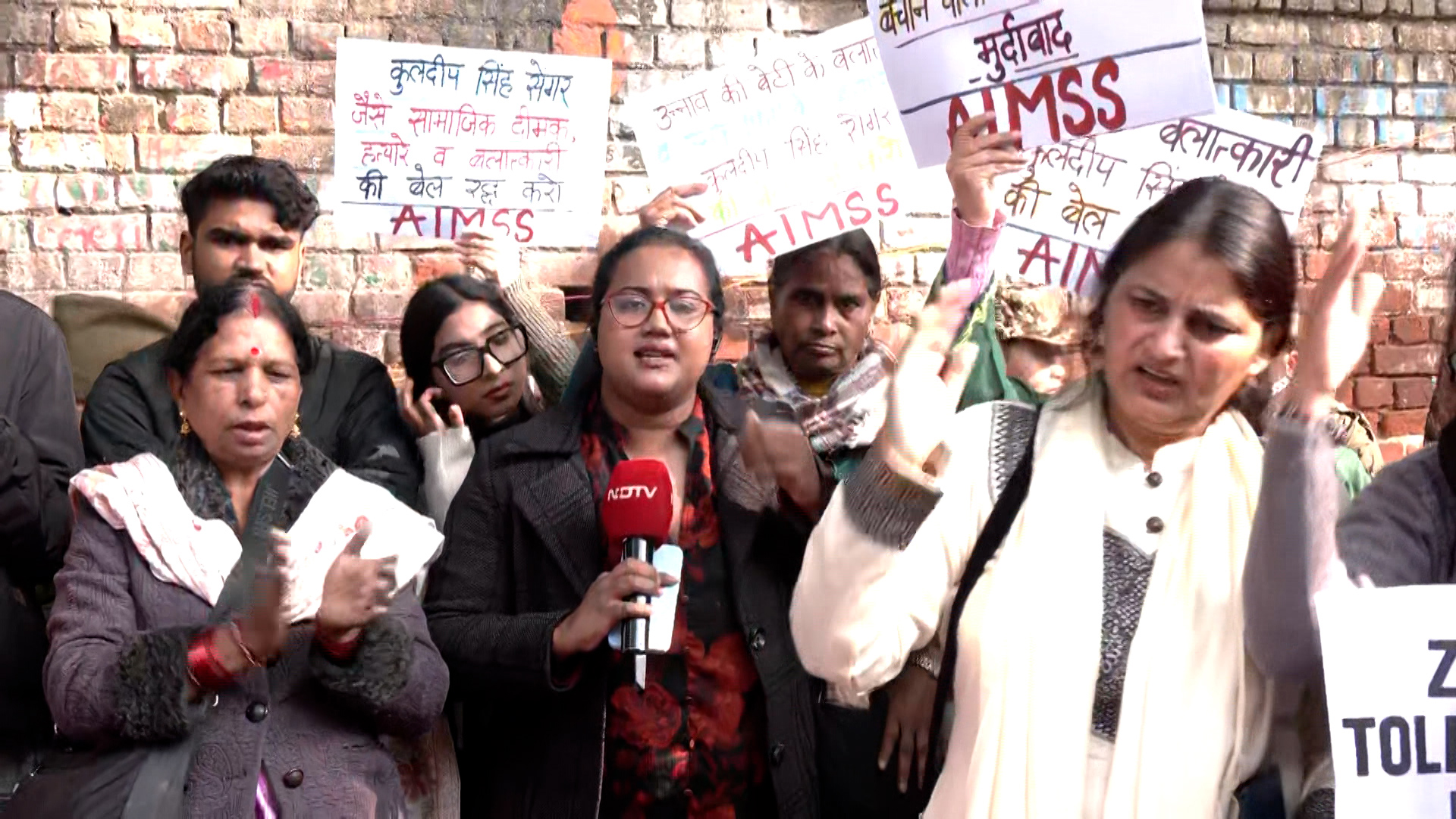 Women Protest As Supreme Court Set To Hear Challenge To Kuldeep Sengar Bail