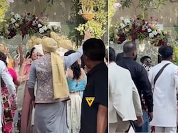 ऋतिक रोशन ने सिर पर पगड़ी बांध भाई की शादी में ली धांसू एंट्री, ढोलक की थाप पर बेटों संग जमकर किया डांस