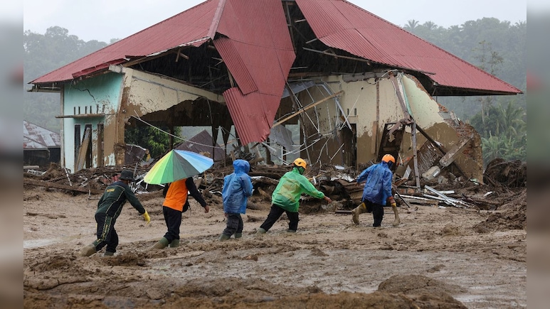 Flood-Hit Sri Lanka, Indonesia, Thailand, Malaysia Struggle For Water, Food