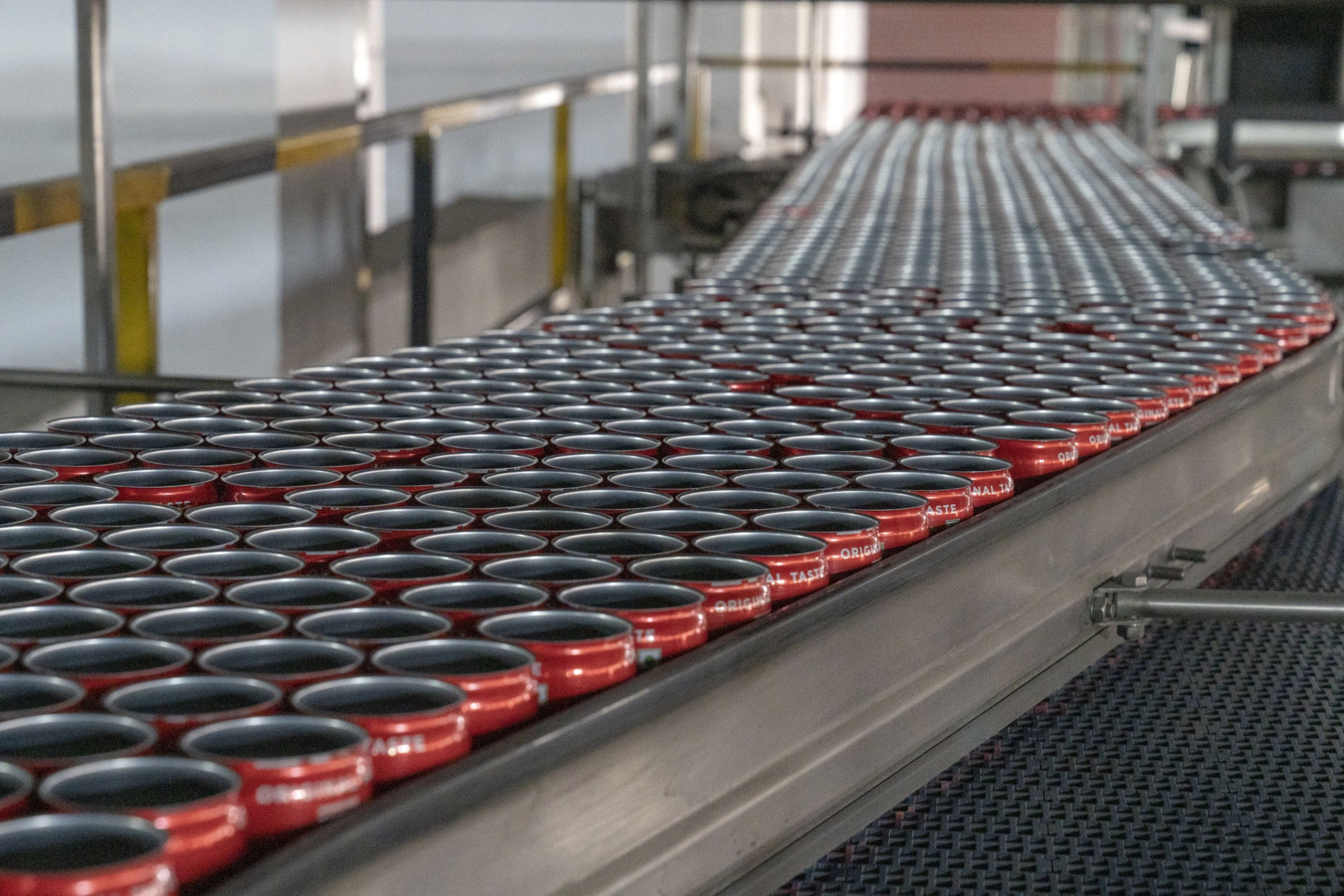 India IIP &mdash; Industrial Output Grows 3.2% In October; Lower Than Forecast: CareEdge 