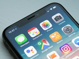 मोबाइल को टेबल पर रखने का सही तरीका क्या है? जानिए सही आदत