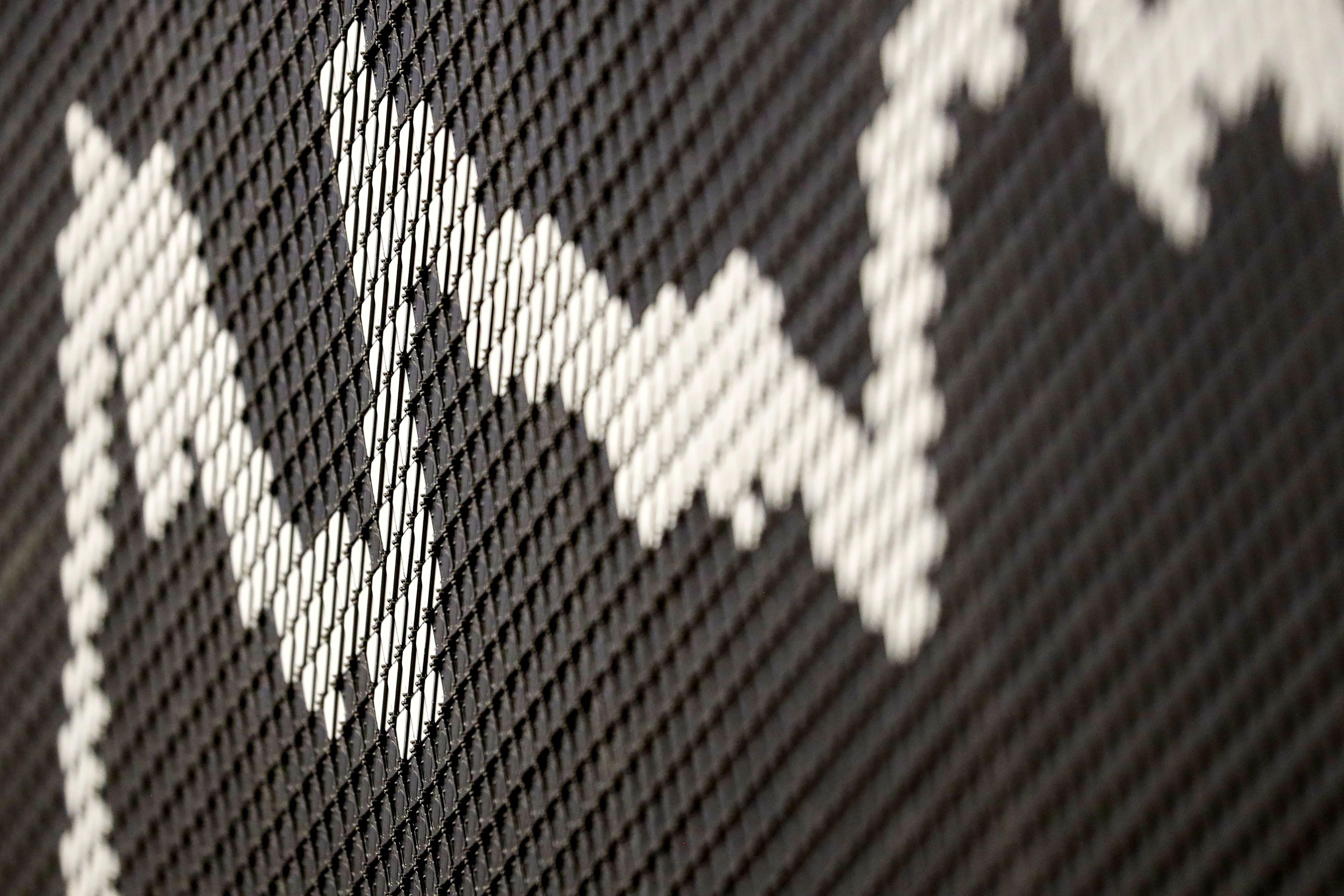 Sensex, Nifty Snap Six-Day Rally; Banking Stocks Underperform